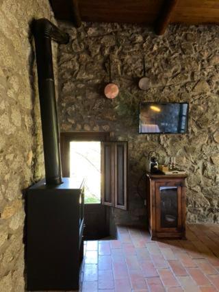 Mas Roquet Pension Maçanet de Cabrenys Buitenkant foto